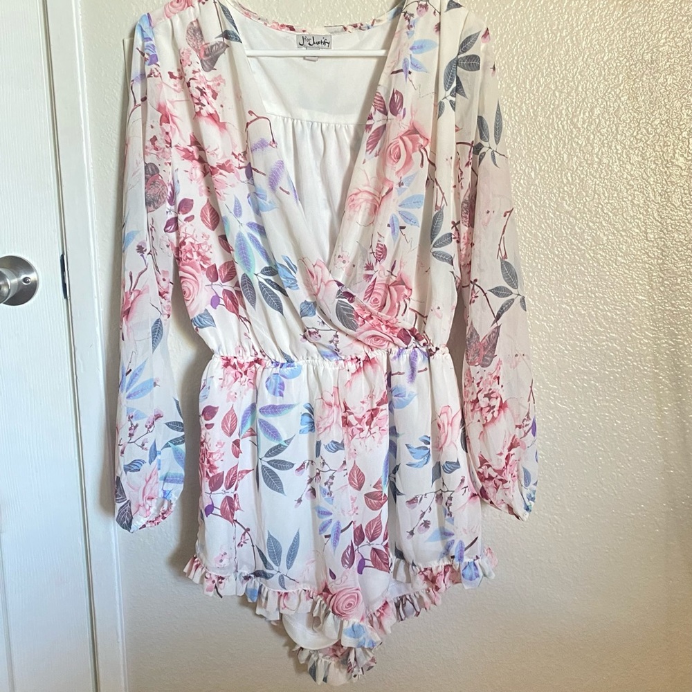 J for Justify Floral Romper 🌸